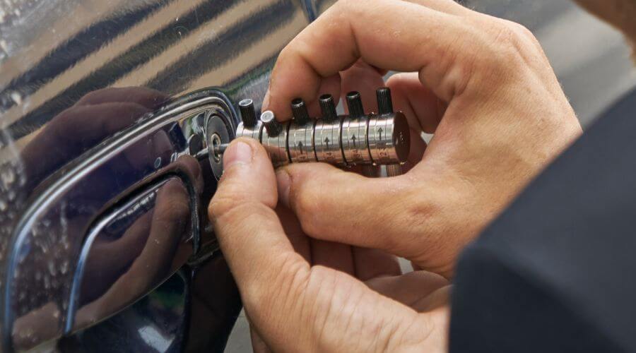 Expert tile roof repair services in Oldsmar, FL